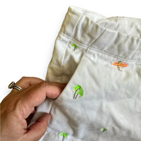 Crewcuts | Girls’ Embroidered Frankie Chino Shorts (10) 🌴 - Picture 3 of 6